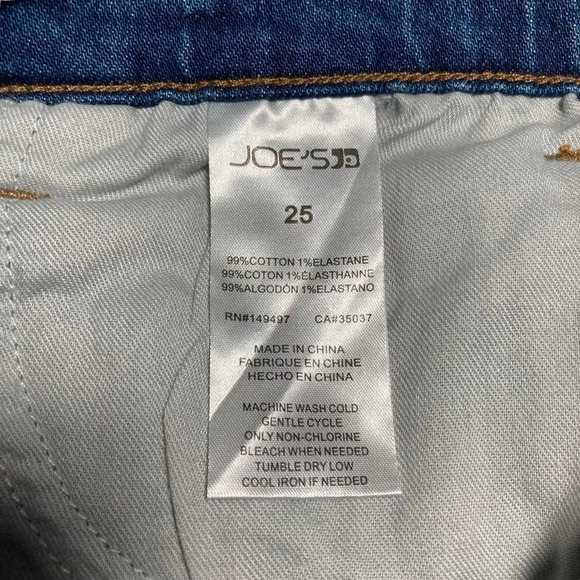 Joe's  Jean Raw Hem Bermuda Jean Short. Sz: 25 - Picture 6 of 6